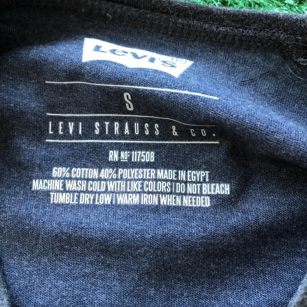 Levi’s Long Sleeve